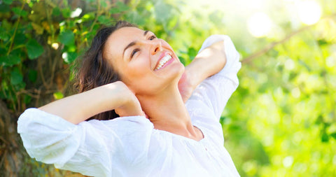 Beat the Heat: Natural Ways to Keep Your Skin Healthy This Summer